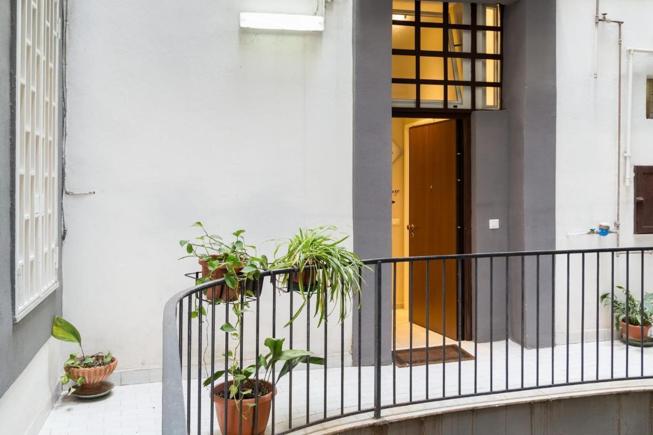 Apartamento Portamedina House Nápoles Exterior foto